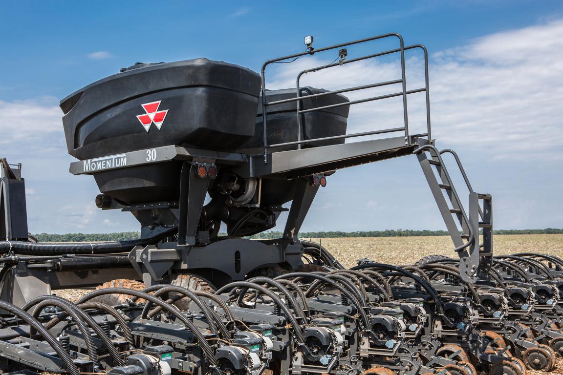 Massey Ferguson Revoluciona E Apresenta Plantadeira Dobrável Momentum