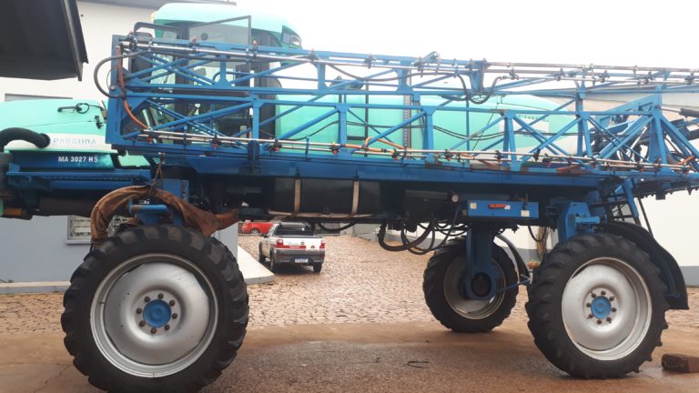 PULVERIZADOR AUTOPROPELIDO PARRUDA MA 3027 HS 4X4 – CONTR8276